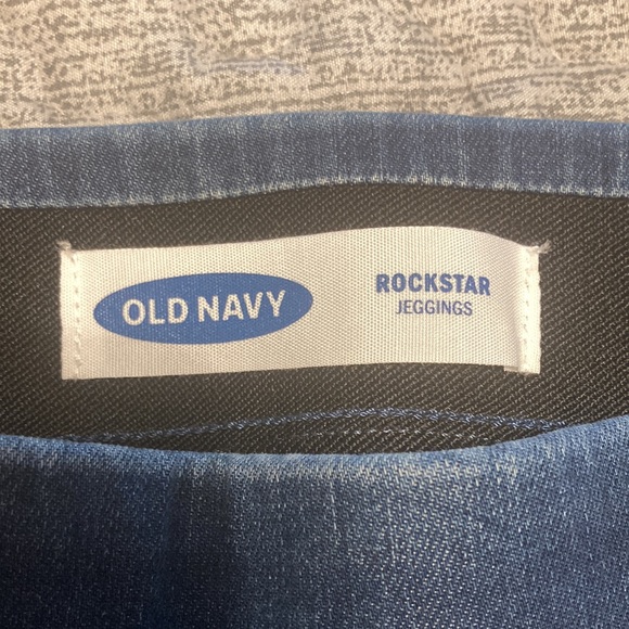 Dark jeans,stretchy on top - Picture 4 of 5